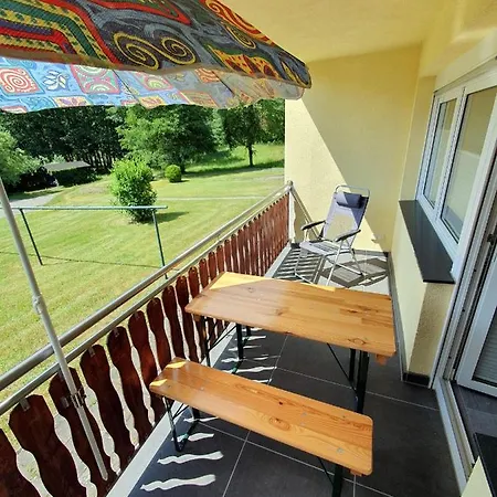 Apartment Ferienwohnung-wandersruh-oase-der-ruhe-am-malerweg-und-die-saechs-schweiz-direkt-vor-der-haustuer