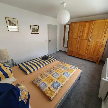 Apartment Ferienwohnung-wandersruh-oase-der-ruhe-am-malerweg-und-die-saechs-schweiz-direkt-vor-der-haustuer Hohnstein